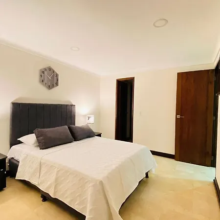 Apartamento Moderno Sector Exclusivo De Medellin Colombia
